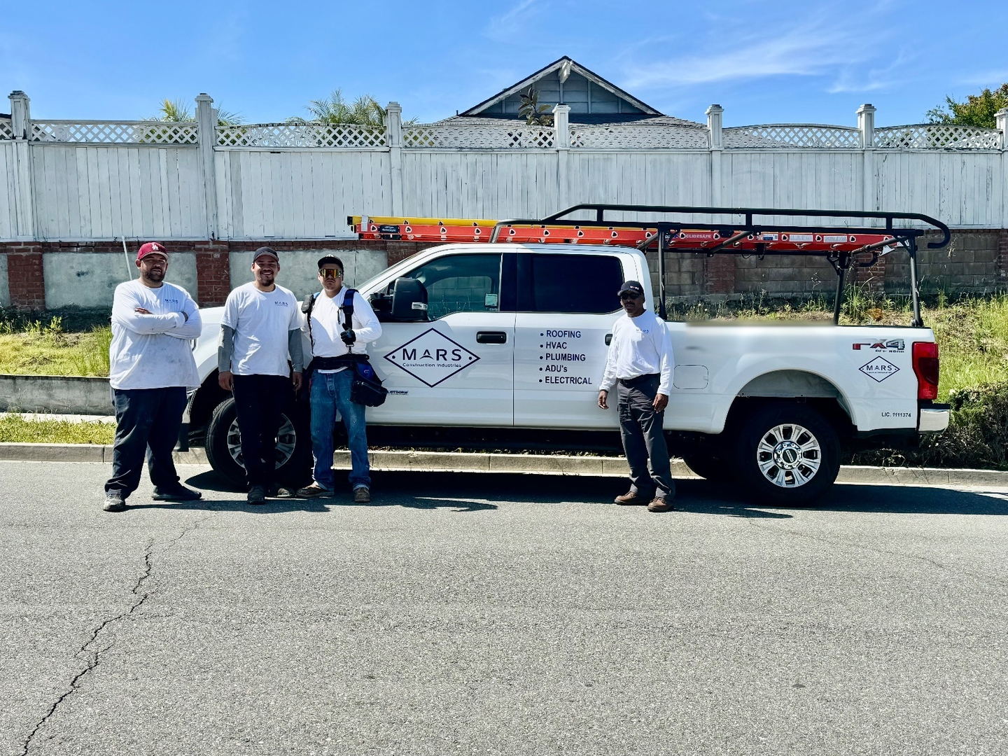Mars Roofers crew at work on a Southern California roof